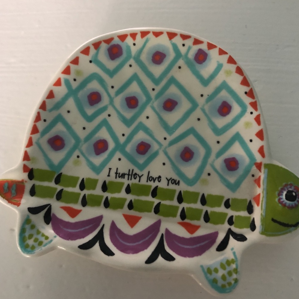 Turtle dish